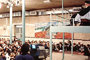 امام خمینی در حسینیه جماران