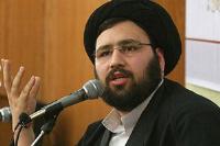 عمده ترین تفاوت انقلاب ایران با تحولات کشورهای منطقه در نحوه رهبری است