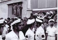 رژه پرسنل نیروی دریایی از مقابل امام در قم