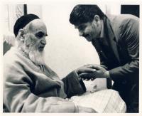 دیدار محمد هاشمی با امام در جماران