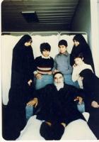 امام در بیمارستان قلب در تهران با حضور اعضای خانواده