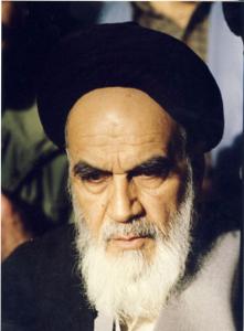 پرتره امام در جماران سه رخ از نمای نزدیک