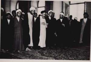 امام در مسجد اعظم قم