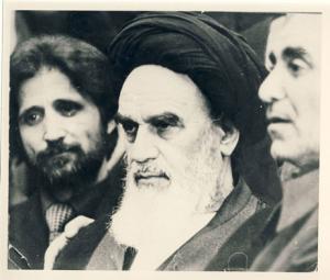 امام در فرودگاه مهرآباد