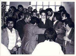 دیدار با امام در مدرسه علوی