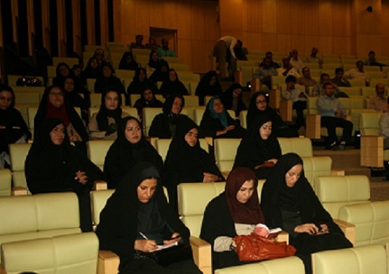 همایش یک روزه سمینار کارافرینی در مجتمع فرهنگی-تاریخی امام(ره) برگزار شد
