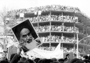 چالش ها و فرصت های تحولات اخیر منطقه برای انقلاب ایران