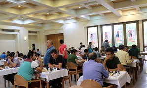 آغاز مسابقات شطرنج شهر آفتاب در بیت تاریخی امام خمینی(س) 