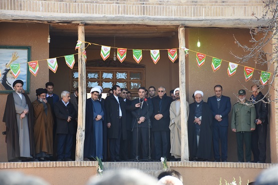 نواخته شدن زنگ انقلاب در بیت تاریخی امام در خمین