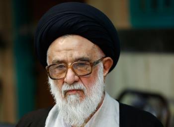 دیدار جمعی از مدیران دفتر قم موسسه تنظیم و نشر آثار امام خمینی(س) با آیت الله سید علی محقق داماد