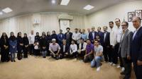 ملاقات صمیمانه پرچمدار و هم تیمی هایش با یادگار امام