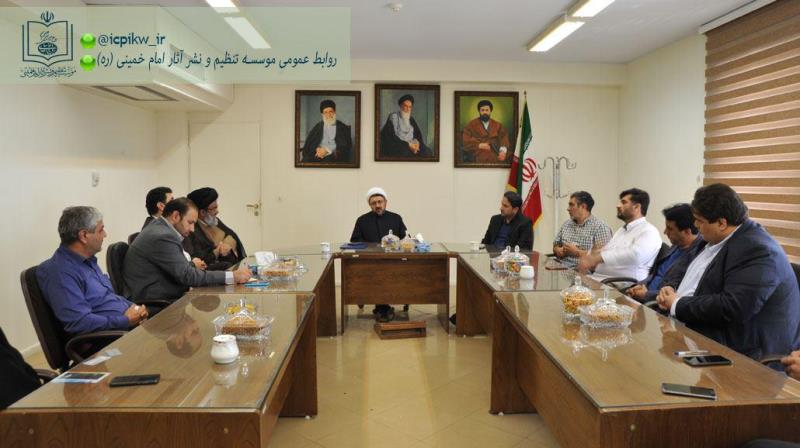 مراسم معارفه مدیر جدید مجموعه فرهنگی - تاریخی خمین در موسسه برگزار شد