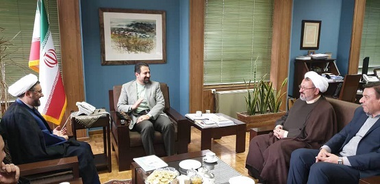 برگزار کنندگان جشنواره تئاتر روح الله با معاون هنری وزارت فرهنگ و ارشاد اسلامی دیدار کردند