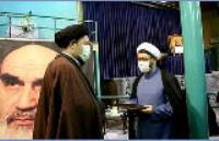 پیام تبریک مدیران و کارکنان نمایندگی موسسه در قم به حجت الاسلام والمسلمین دکتر علی کمساری 