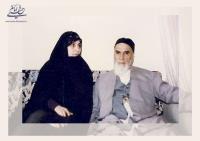 یادنامه اخلاقی‏/ نور هدایت در همه مخلوقات خصوصاً انسان نهفته است