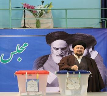گزارش تصویری حضور یادگار امام در انتخابات