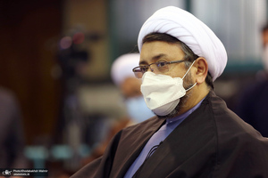 علی کمساری: اولین گام در ترویج اندیشه امام در میان جوانان، آشنایی با دغدغه ها، نگرش ها و نظرات آنان است/ جوانان باید به میدان دفاع از اندیشه امام وارد شوند/ در آینده نزدیک در مؤسسه تنظیم و نشر آثار امام طرح گفت و گوی ملی جوانان در حوزه اندیشه امام اجرایی خواهد شد 