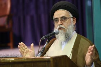 آیت الله مرتضوی: دانشنامه امام خمینی بر اساس محوریت امام و پرهیز از مسائل جریانی و سیاسی است