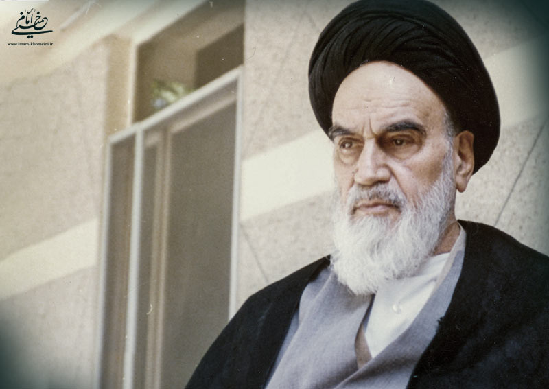امام خمینی: اسلام همۀ ترقیات و همۀ صنعت ها را قبول دارد؛ با تباهی ها هم مخالف است