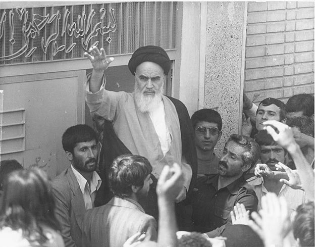 روز شمار تصویری بهمن ماه ۱۳۵۷ (۱۴)
