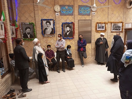 گزارش تصویری(۲) حال و هوای بیت امام در نجف اشرف - نوروز ۱۴۰۱ 