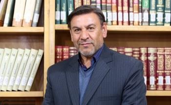برای تحقیق و پژوهش در نگارش نمایشنامه های جامع در باره شخصیت امام متون نگارستان امام خمینی در اختیار متقاضیان قرار می گیرد 