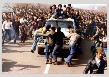 حکومت ۳۷ روزه؛ بختیار شیفته یک جمهوری سکولار بود