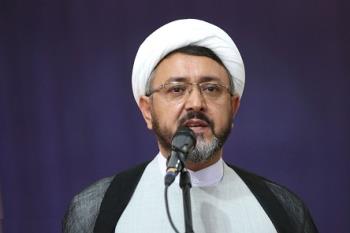 علی کمساری: درخشان ترین فصلِ اندیشه امام، اعطای نقش واقعی اجتماعی به زنان بود