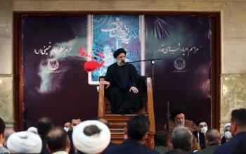 رئیس جمهور در مراسم شب قدر در حرم مطهر امام: در مکتب سیاسی امام مهمترین نکته دلدادگی به خدا و توجه به مردم است