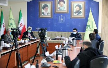 بررسی نگاه متفاوت امام خمینی به رسانه های داخلی و خارجی توسط کارشناسان/  امام چگونه قشر روشنفکر را جذب کرد؟ 