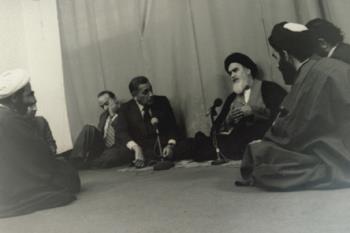 روایت حسنین هیکل از دیدار ۵ ساعته با امام در نوفل لوشاتو: آیت الله خمینی فردی خوش برخورد، سخنور و معتقد بود  