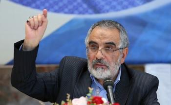 محمد علی انصاری در واکنش به برهم زنندگان سخنرانی یادگار امام: امام و خانواده امام به اهانت معاندین و متحجرین سال هاست که عادت کرده و بیدی نیستند که به این بادها بلرزند