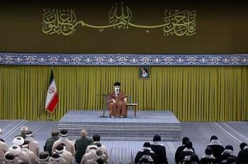 رهبر معظم انقلاب: بیانیه سال ۶۷ امام، فقط برای بسیجیان دهه ۶۰ نیست؛ همه بسیجیان تا دوره های آینده مخاطب آن هستند