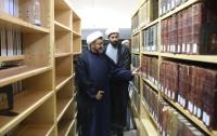 گزارش تصویری بازدید رئیس موسسه تنظیم و نشر آثار امام خمینی از کتابخانه پژوهشگاه قوه قضاییه
