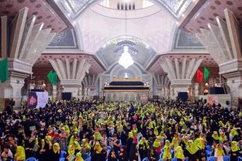 گزارش تصویری همایش سه ساله های حسینی در حرم مطهر امام خمینی