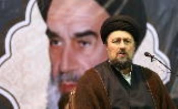 یادگار امام: تصدی مسئولیت های مختلف را باید به جوانان داد/ جامعه ما گرفتار مصائب زیادی است