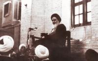 امام خمینی: رهبران و روحانیون نظام و همۀ مدیران و کارگزاران موظفند که بفکر فقرا و مستمندان و پابرهنه ها باشند