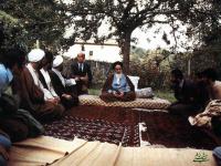 تعطیل کردن جلسه تفسیر قرآن در نوفل لوشاتو