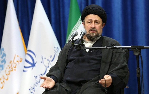 یادگار امام در دیدار مدیران و کارکنان نهاد کتابخانه های عمومی کشور:  بن مایه انقلاب ما یک حرکت فرهنگی است