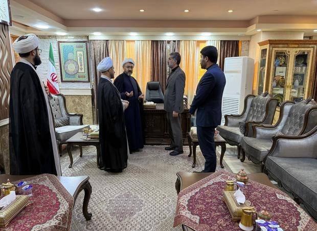 دیدار رئیس مؤسسه تنظیم و نشر آثار امام خمینی با سرکنسول جمهوری اسلامی ایران در نجف اشرف + تصاویر