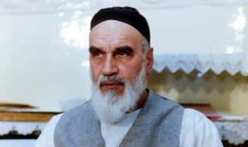 بازخوانی پاسخ مدبرانه امام خمینی به درخواست آیت الله مشکینی درباره شرایط رهبری 