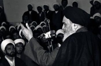 قدیمی ترین سند مبارزاتی امام به چه زمانی برمی گردد و حکایت از چه دارد؟
