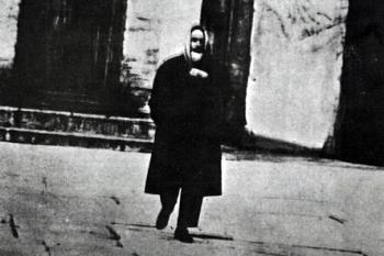 نور چشم امام در روزهای سخت/ نگاهی به وصیت نامه ۵ رجب ۱۳۸۴ در تبعید