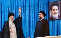 نامه سید حسن خمینی به رهبر معظم انقلاب: حماسه حضور کم نظیر مردم اشک شوق در چشم هر آزاده ای گردآورده است/ وجود مبارک شما خوابهای دشمنان را به کابوس تبدیل می کند و دل های مردم را آرامش می دهد/ در هر جبهه ای که لازم می دانید، با افتخار حاضر خواهم بود