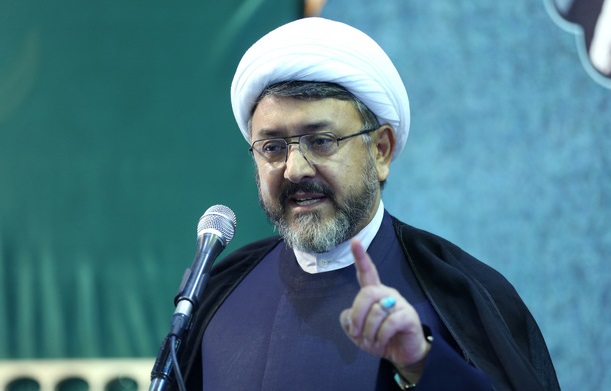 کمساری: خاندان پهلوی وطن فروش هستند نسل جوان باید نسبت به گذشته ایران آگاه باشد 