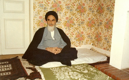 امام را نمی توان از جمهوری اسلامی حذف کرد 