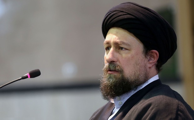 فرق نوه ی خمینی با نوه ی رضاخان