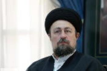 تبریک آیت الله سید حسن خمینی به سومین رهبری جمهوری اسلامی ایران: مسیر نورانی اسلام ناب محمدی(ص) با هدایت شما و همکاری همه مسئولین پیموده خواهد شد