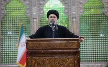 سید حسن خمینی: انقلابی که برای مردم باشد، مردم حافظ آن هستند/ قدرت ما در منطق ماست؛ همان طور که از قدرت دشمنان نمی ترسیم از منطق آنها هم نمی ترسیم/ در بالاترین سطوح نظام به دستگاه دیپلماسی اعتماد دارند