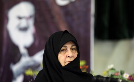دکتر فاطمه طباطبایی: کاش امام خمینی امروز حضور داشت و از عظمت این مردم تجلیل می کرد/ امام زمانی از اهمیت ملت سخن گفت که هنوز قدرت نرم آنان بر همگان آشکار نبود